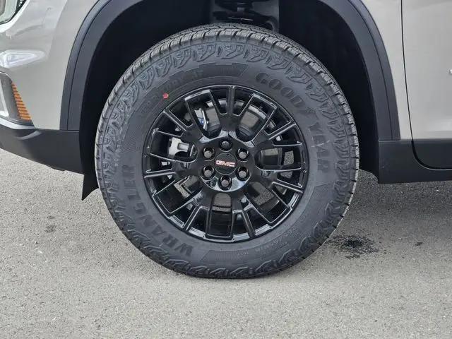 2026 GMC Acadia AT4 AWD