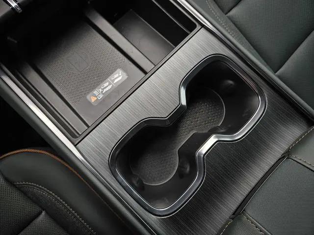 2026 GMC Acadia AT4 AWD