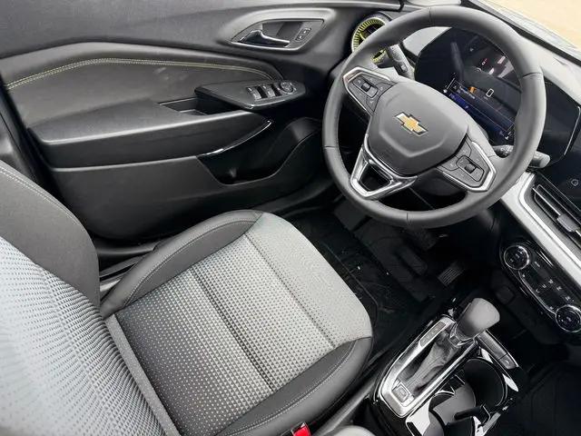 2026 Chevrolet Trax FWD LT
