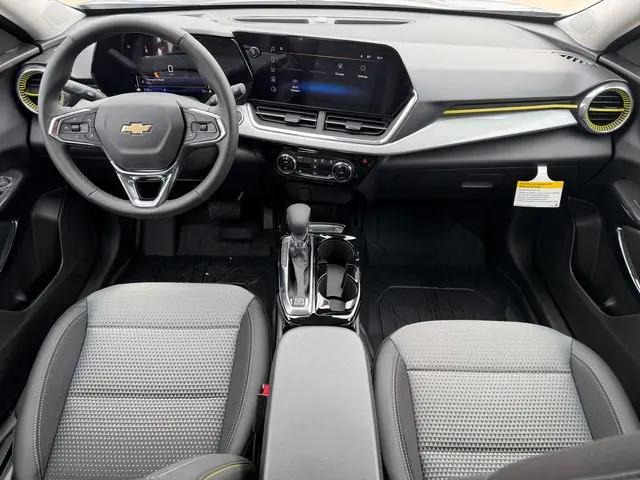 2026 Chevrolet Trax FWD LT