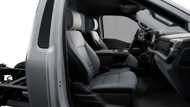 2025 Ford F-450 XLT