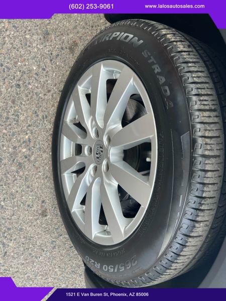 2013 Porsche Cayenne Base