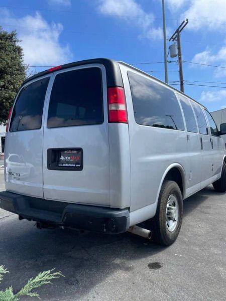 2012 Chevrolet Express LS