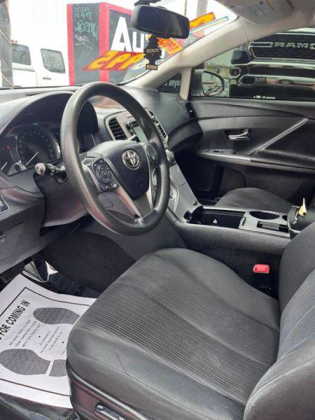 2013 Toyota Venza LE