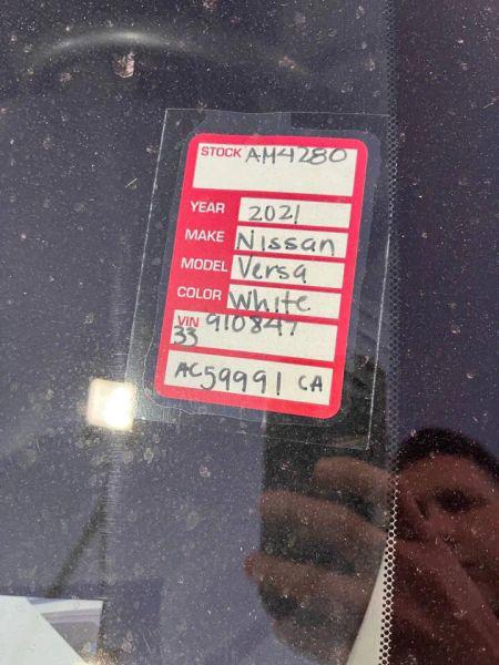 2021 Nissan Versa S Xtronic CVT