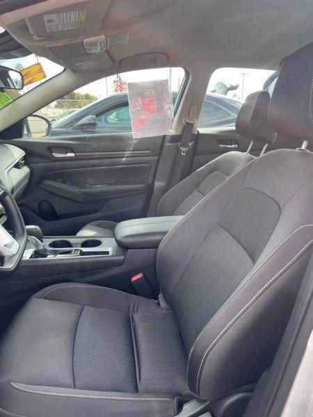 2022 Nissan Altima S FWD