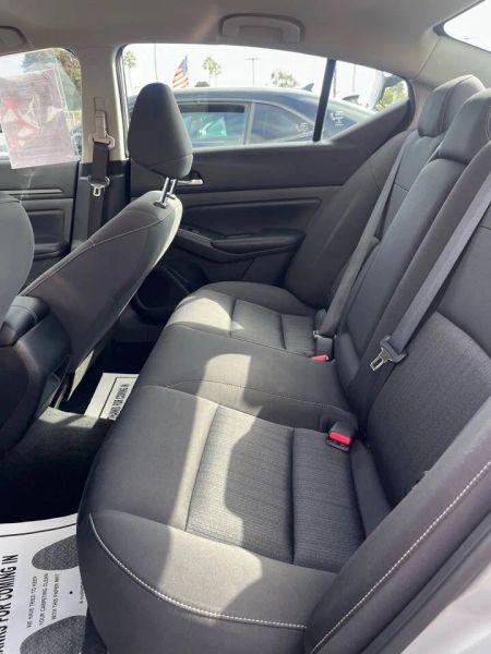 2022 Nissan Altima S FWD