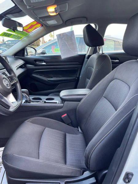 2022 Nissan Altima S FWD