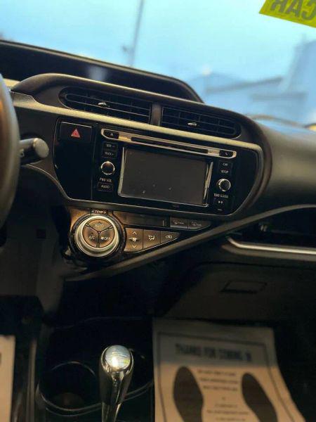 2015 Toyota Prius c One
