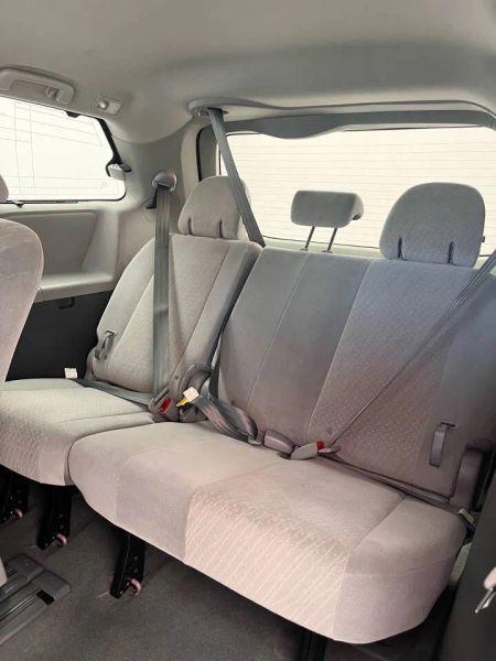 2020 Toyota Sienna LE