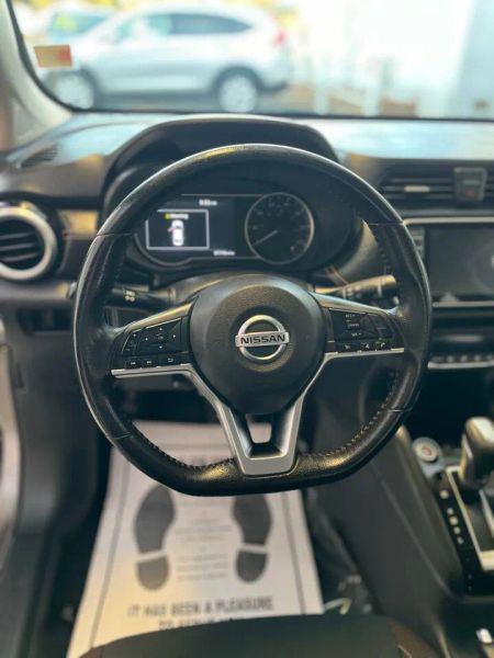 2020 Nissan Versa SR Xtronic CVT