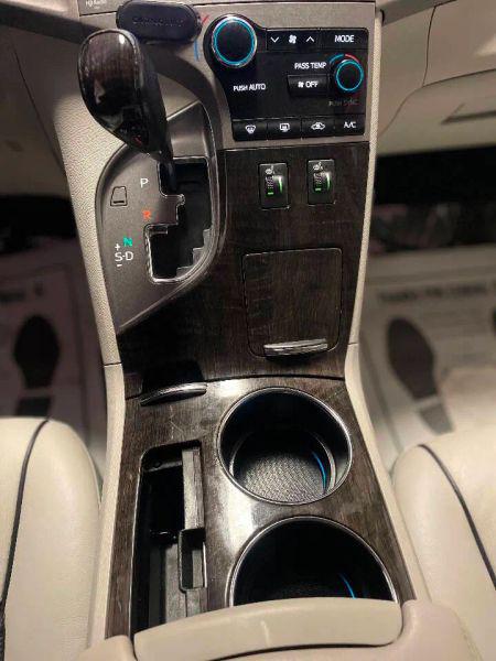 2014 Toyota Venza LE