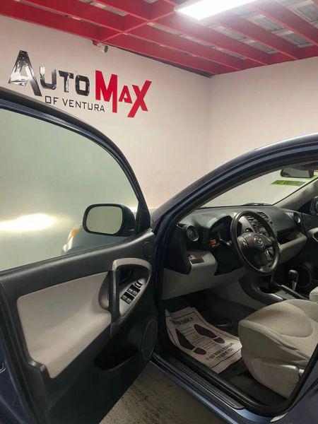 2011 Toyota RAV4 Base
