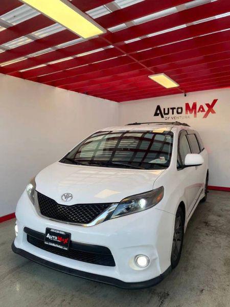 2015 Toyota Sienna SE 8 Passenger for sale in Ventura, CA