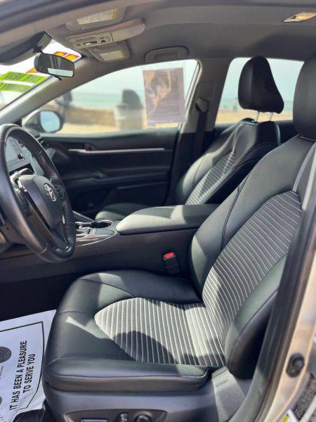2022 Toyota Camry SE Nightshade Edition