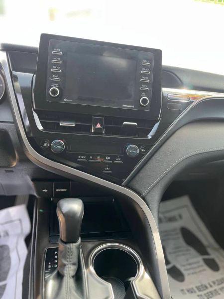 2022 Toyota Camry SE Nightshade Edition
