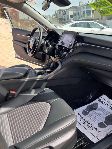 2022 Toyota Camry SE Nightshade Edition