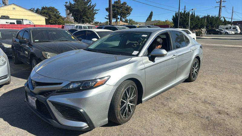 2022 Toyota Camry SE Nightshade Edition