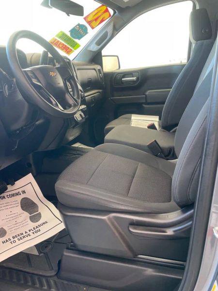 2020 Chevrolet Silverado 1500 2WD Crew Cab Short Bed Custom