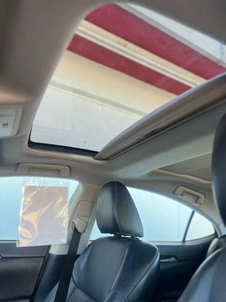 2017 Lexus ES 350 350