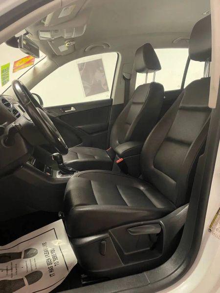 2016 Volkswagen Tiguan S