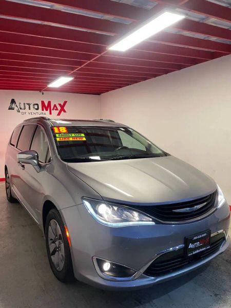 2018 Chrysler Pacifica Hybrid Limited