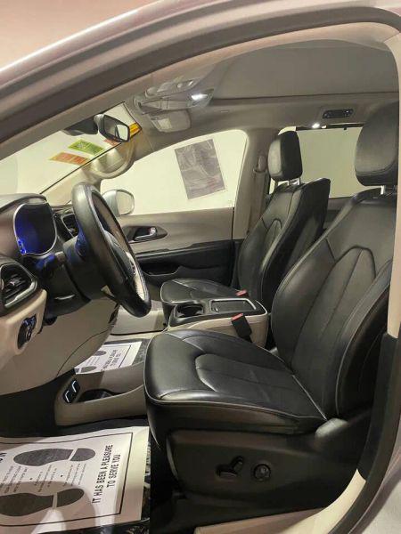 2018 Chrysler Pacifica Hybrid Limited