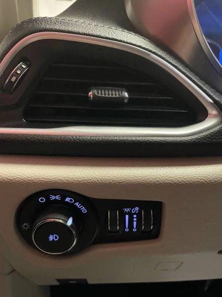 2018 Chrysler Pacifica Hybrid Limited