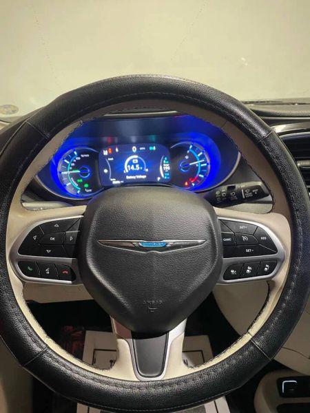 2018 Chrysler Pacifica Hybrid Limited