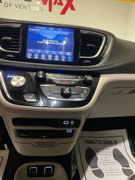 2018 Chrysler Pacifica Hybrid Limited