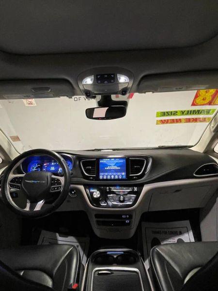 2018 Chrysler Pacifica Hybrid Limited