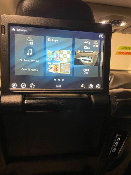 2018 Chrysler Pacifica Hybrid Limited