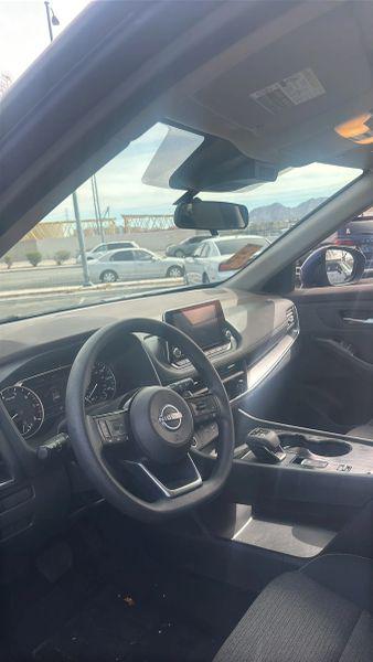 2023 Nissan Rogue SV FWD