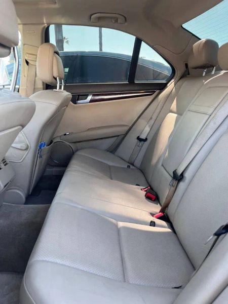 2010 Mercedes-Benz C-CLASS C 300 Luxury