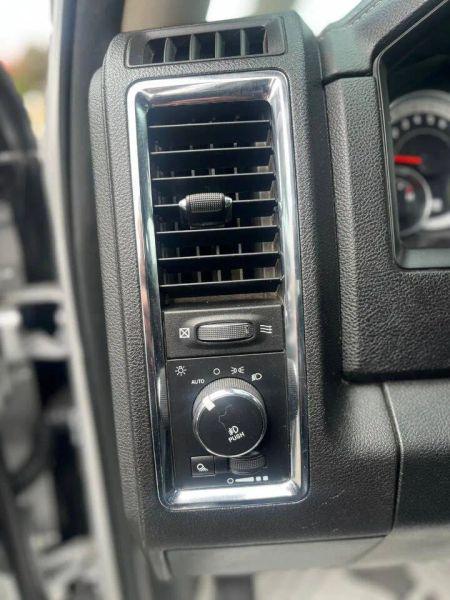 2017 Ram 1500 Laramie Quad Cab 4x2 6'4" Box