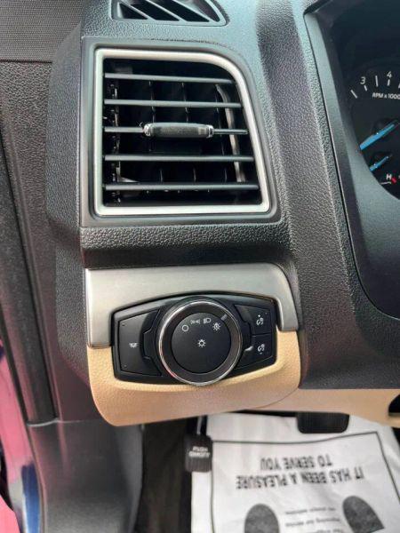 2017 Ford Explorer Base