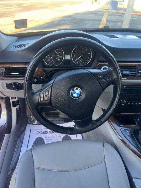 2006 BMW 325i 325i