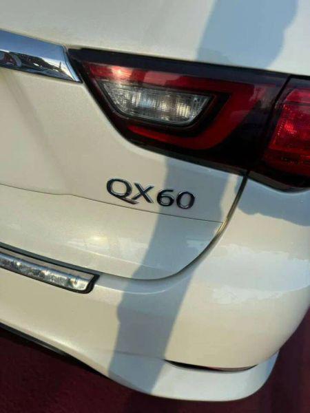 2019 INFINITI QX60 LUXE