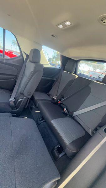 2020 Chevrolet Traverse FWD LT Cloth