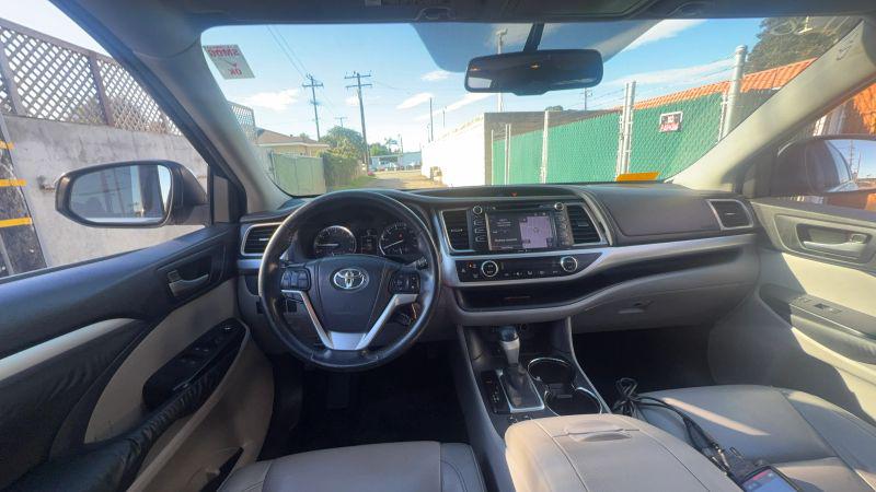 2015 Toyota Highlander XLE V6