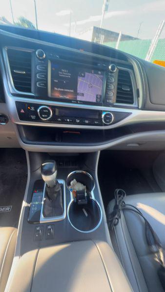 2015 Toyota Highlander XLE V6