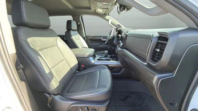 2024 Chevrolet Silverado 1500 4WD Crew Cab Short Bed LTZ