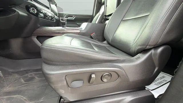 2023 Chevrolet Silverado 1500 4WD Crew Cab Short Bed LTZ