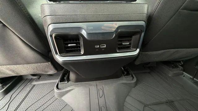 2023 Chevrolet Silverado 1500 4WD Crew Cab Short Bed LTZ