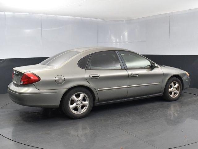2002 Ford Taurus SES