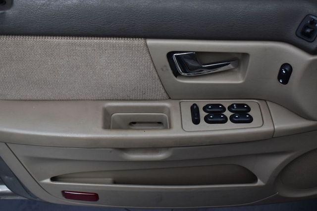 2002 Ford Taurus SES