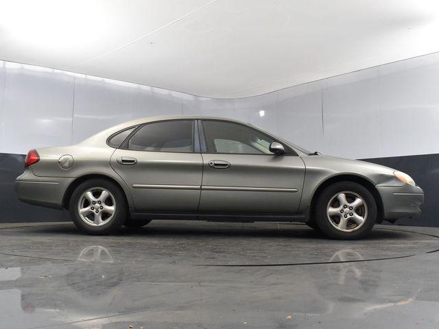 2002 Ford Taurus SES