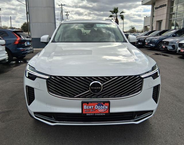 2026 Volvo XC90 Ultra, B6 AWD Gas (mild hybrid), Gasoline, Bright, 7 Seats