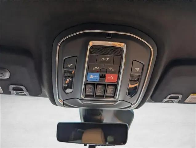 2026 Jeep Grand Cherokee L Summit 4x4
