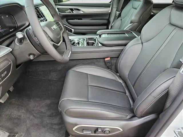 2026 Jeep Grand Wagoneer Upland 4x4